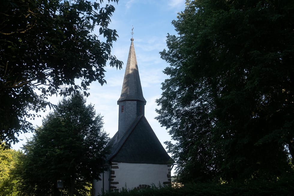Blick auf die Wolfskapelle